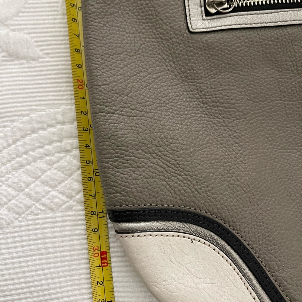 Coach - Crossbody Bag - Picture 5 of 6